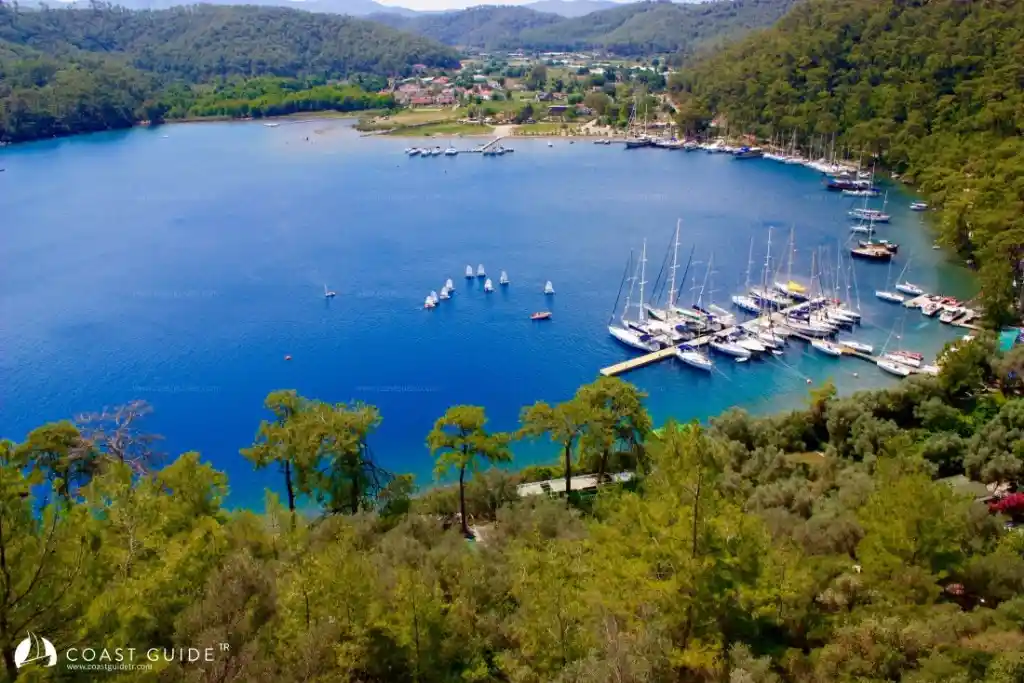 Yücel Körfez Evleri yakınında gezilecek yerler - Karacasöğüt